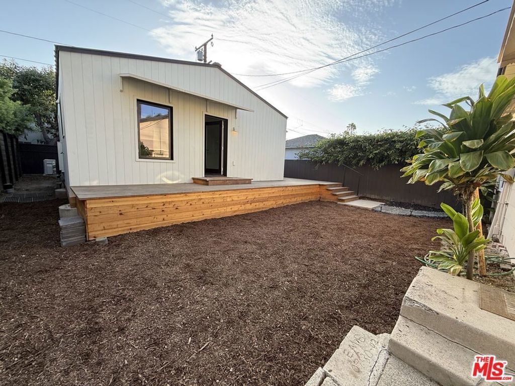 3331 Cattaraugus Avenue, Culver City