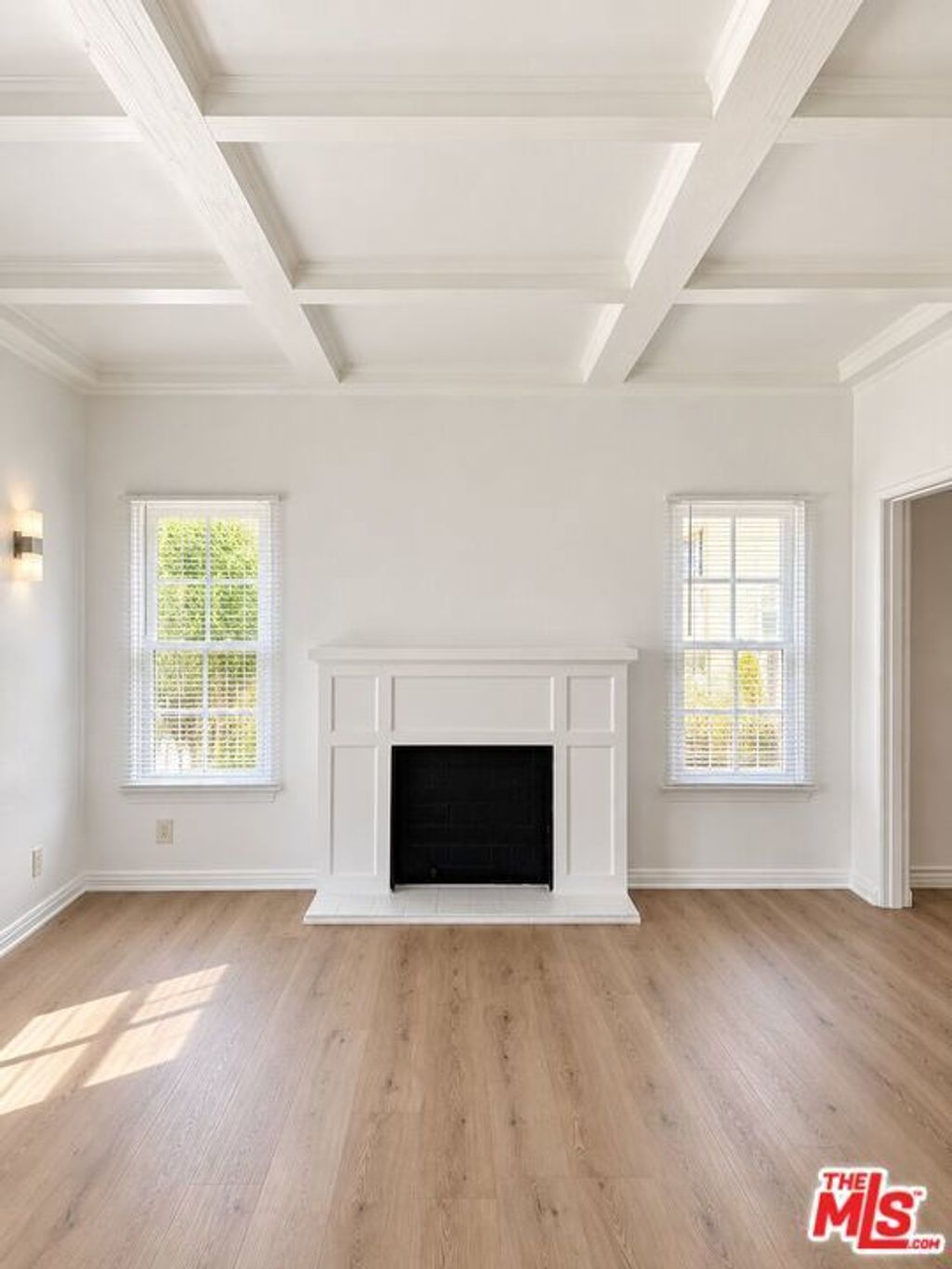 140 S Camden Drive # 104, Beverly Hills