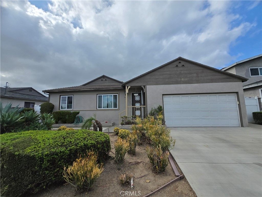 5012 Sepulveda, Torrance