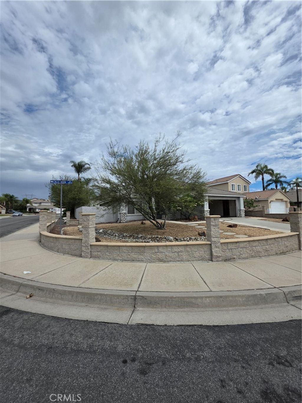 2874 W Calle Vista, Rialto