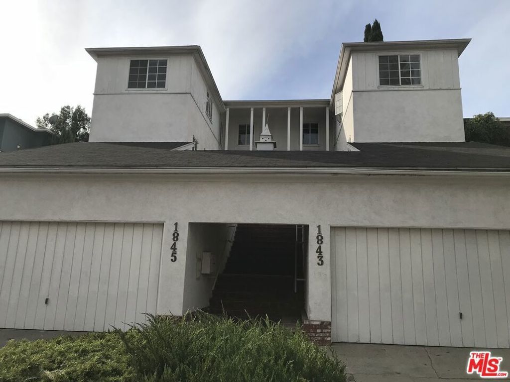 1843 S Beverly Glen Boulevard # 1/2, Los Angeles