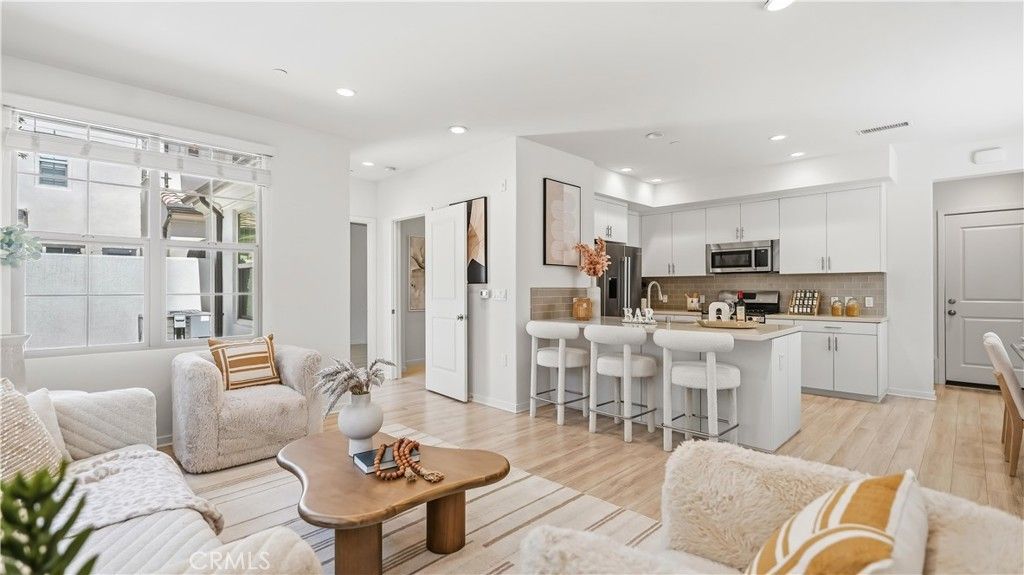 115 Tubeflower, Irvine