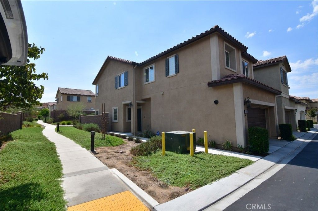 27371 Red Rock Rd, Moreno Valley
