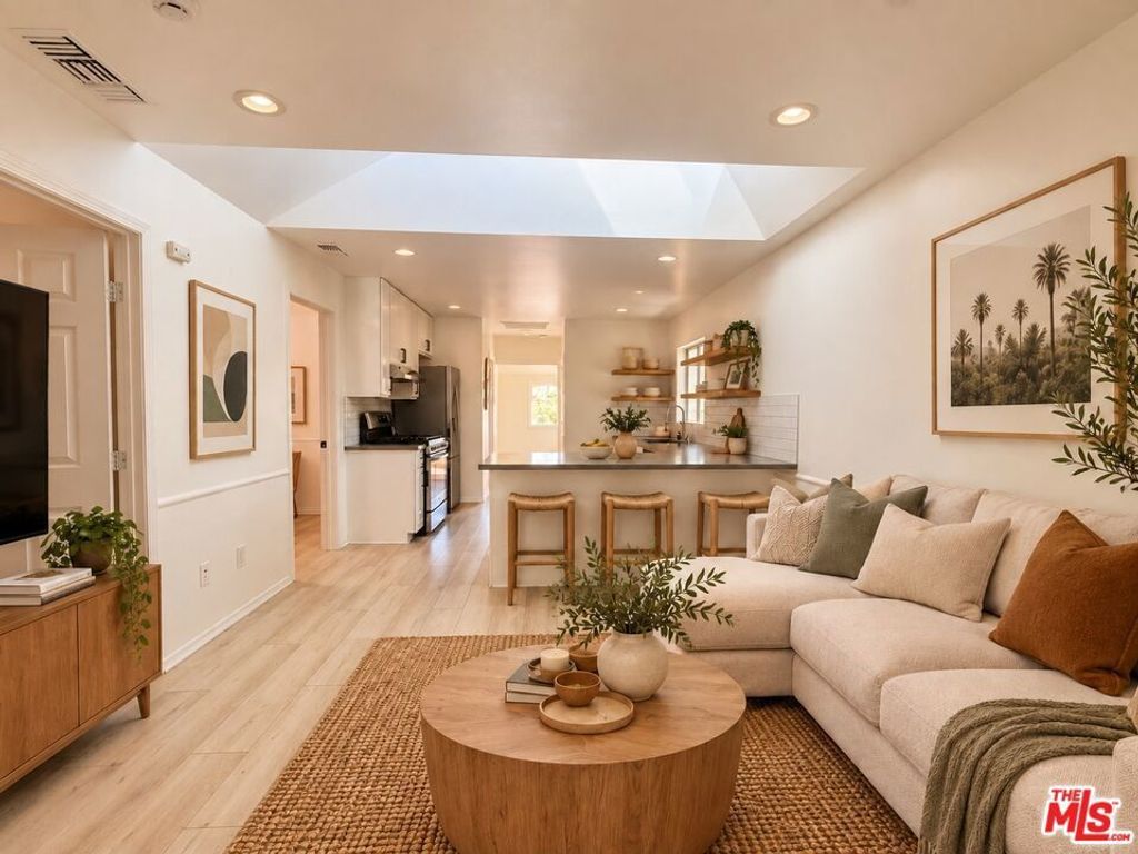 1704 Grafton Street # 1706, Los Angeles