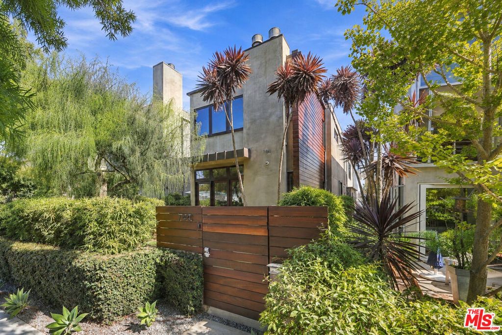 744 Marine Street, Santa Monica