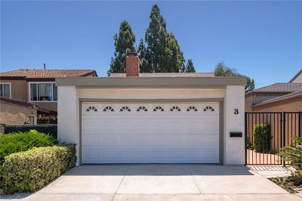 3 Willow Tree Lane, Irvine