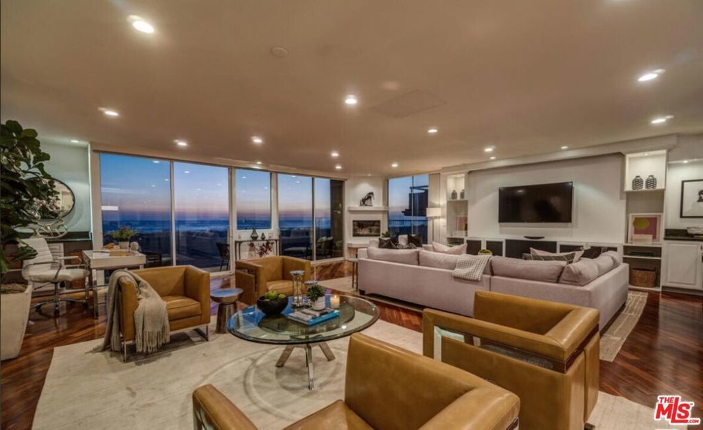 3711 Ocean Front Walk # 2, Marina Del Rey