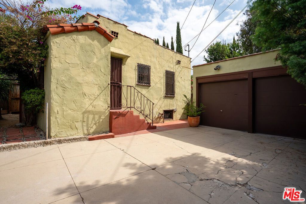 3104 Silver Lake Boulevard, Los Angeles