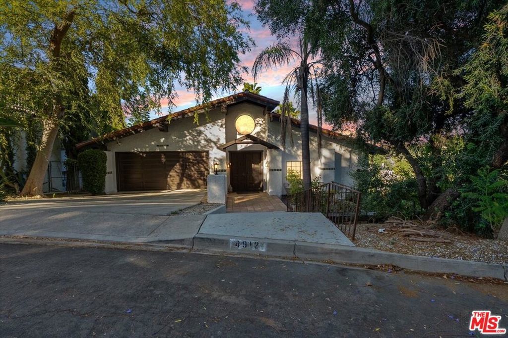 4912 Llano Drive, Los Angeles