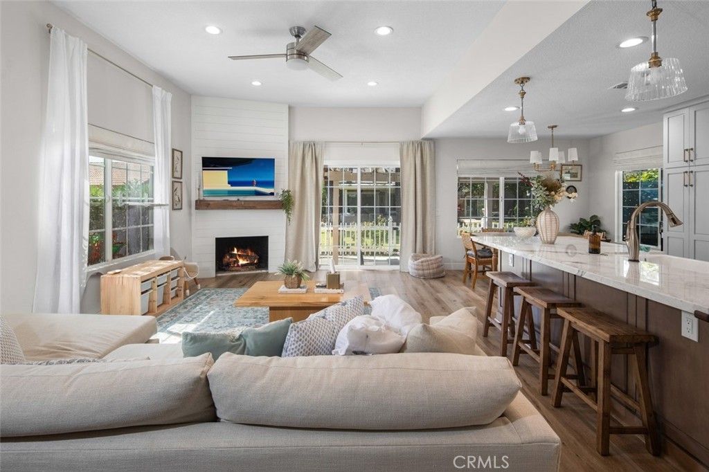 24162 Minnetonka Lane, Lake Forest