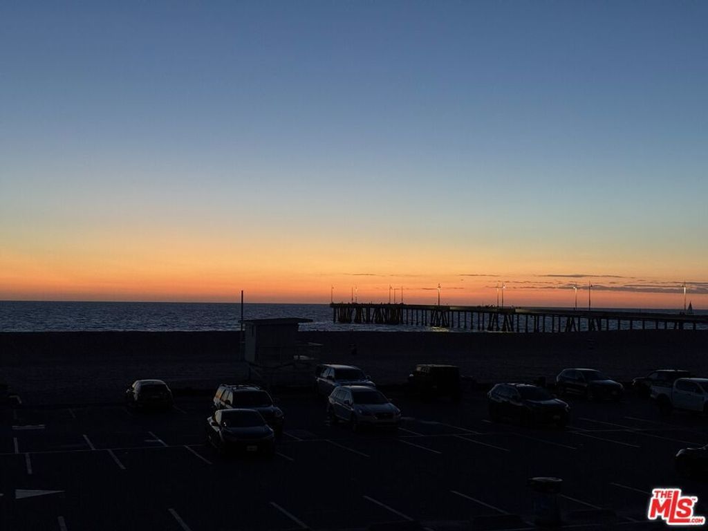 3305 Ocean Front Walk Drive # #2, Marina Del Rey