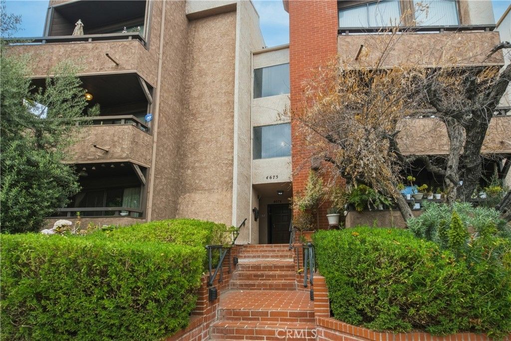 4675 Willis # 105, Sherman Oaks