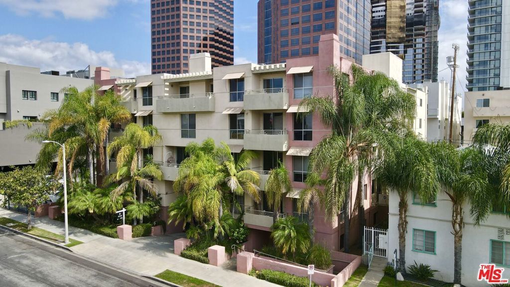 1222 S Westgate Avenue # Ph1, Los Angeles