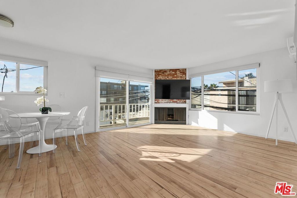 10 19th Avenue # 9, Venice