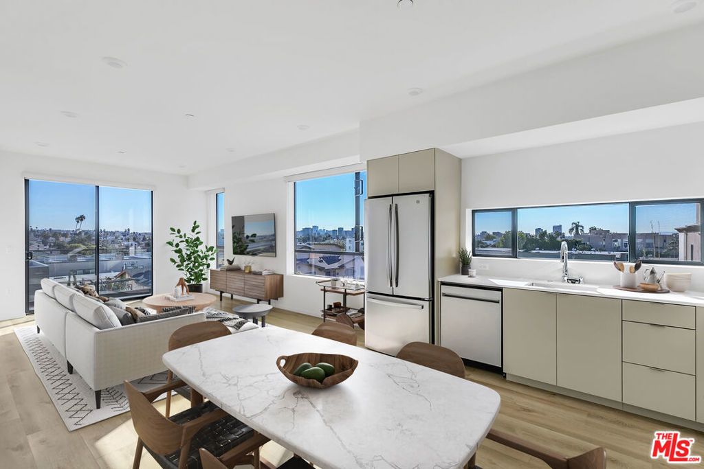 521 N Gramercy Place # Ph3, Los Angeles