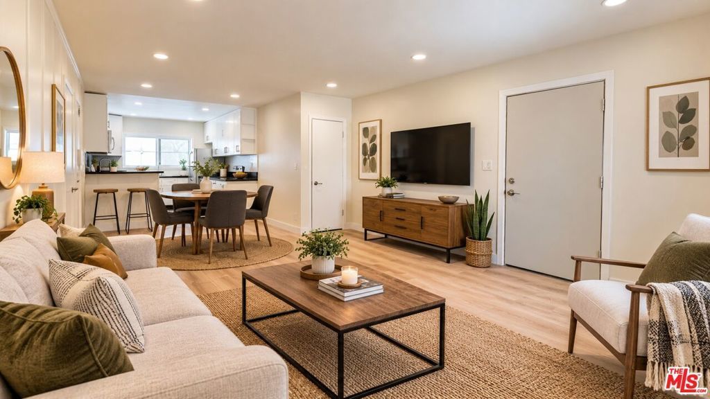 15207 Dickens Street # 5, Sherman Oaks