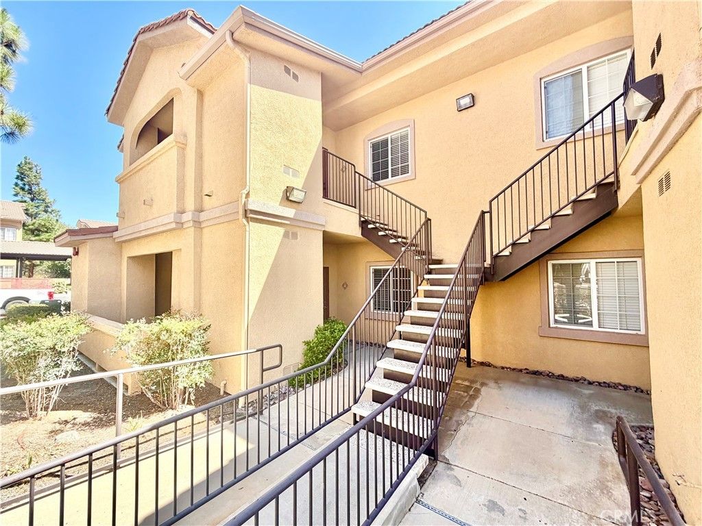 41410 Juniper Street # 1522, Murrieta