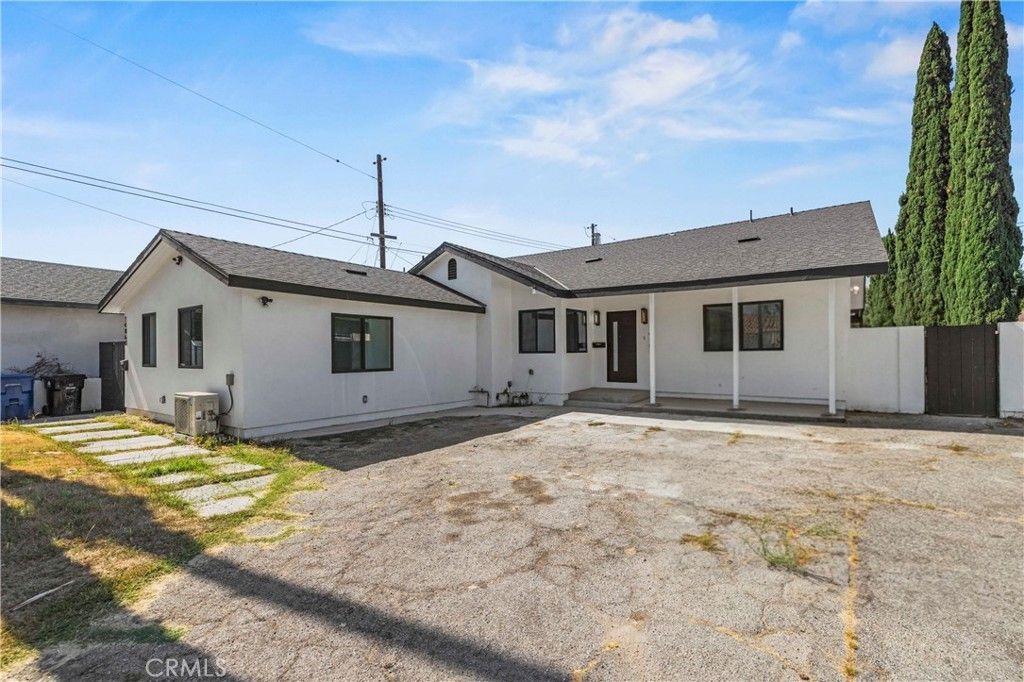 14862 Envoy Street, Sylmar