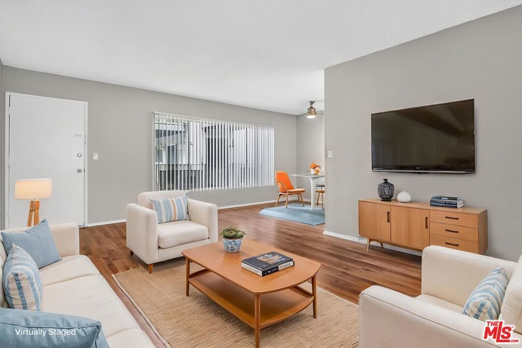 5361 Russell Avenue # 218, Los Angeles
