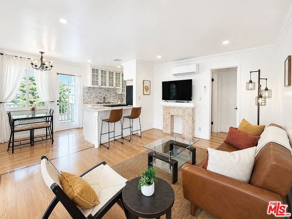 1212 10th Street # 13, Santa Monica
