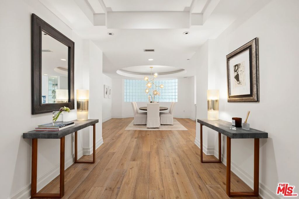 951 Ocean Avenue # 102, Santa Monica