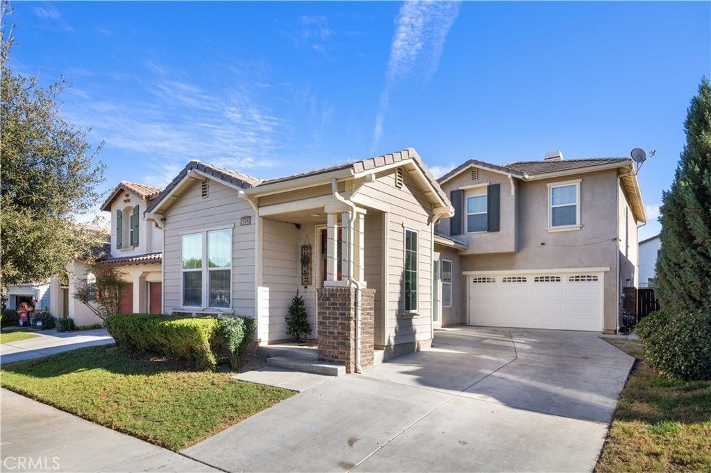 25090 Acorn Court, Corona