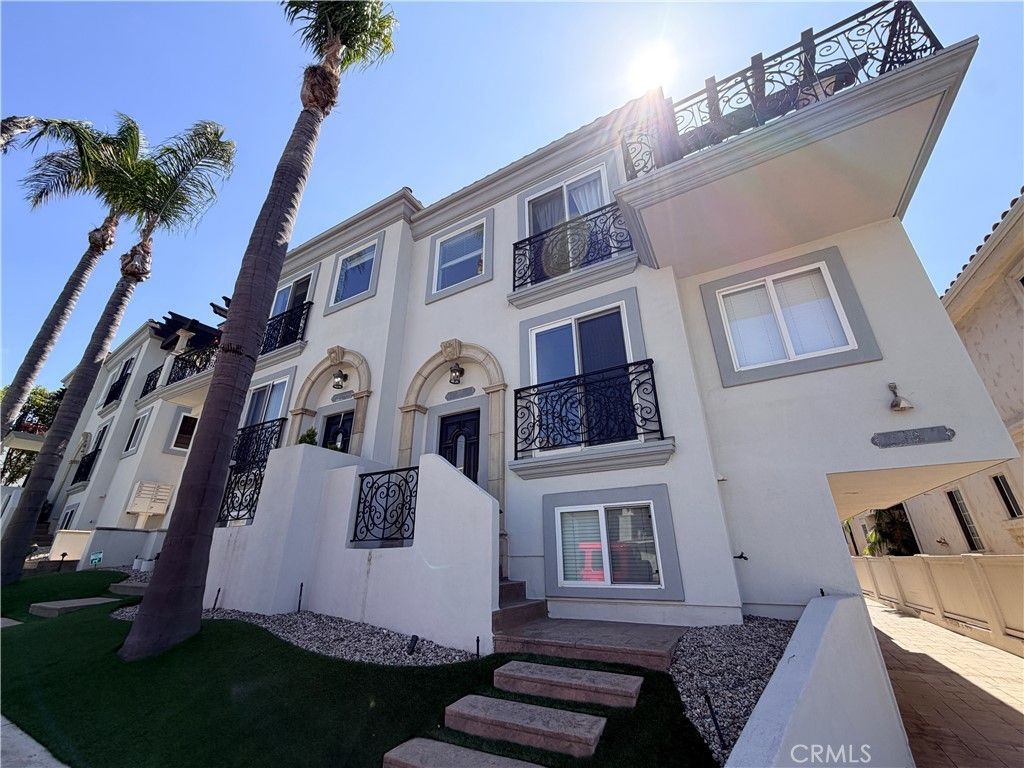 710 1st Place, Hermosa Beach