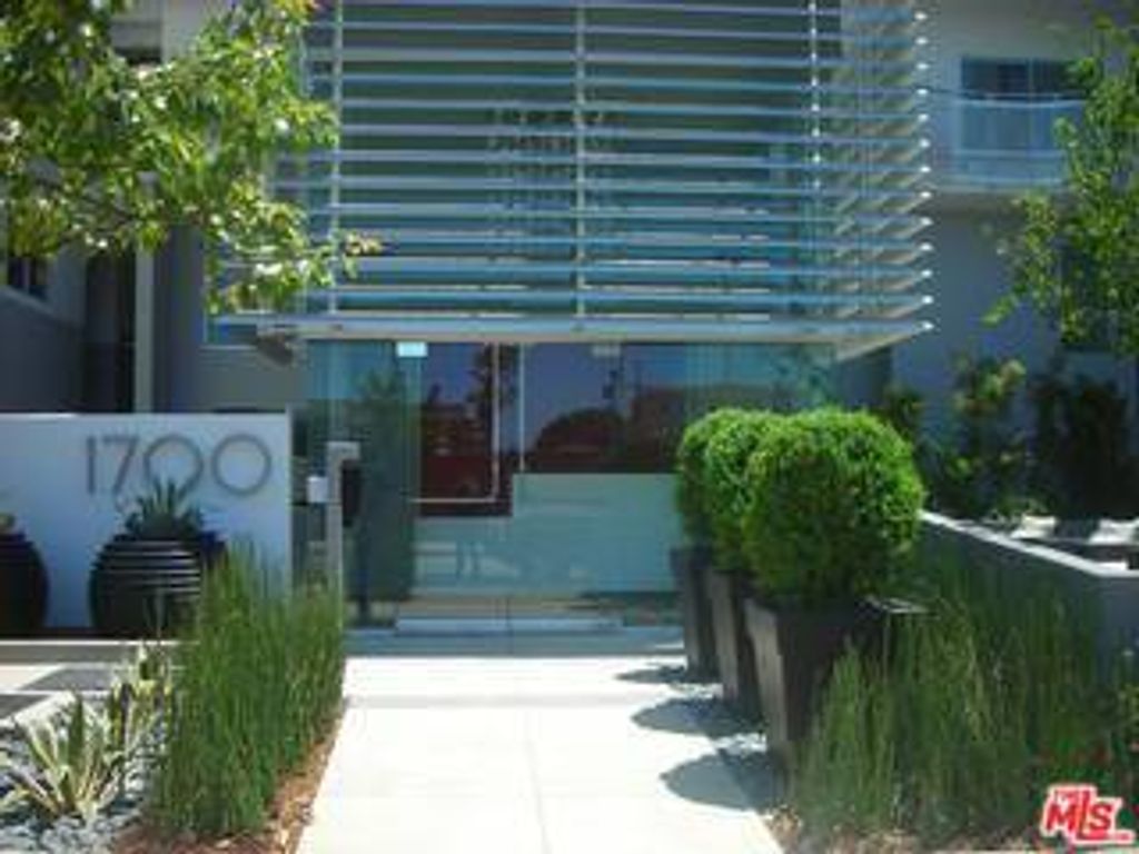 1700 Sawtelle Blvd. # Ph23, Los Angeles