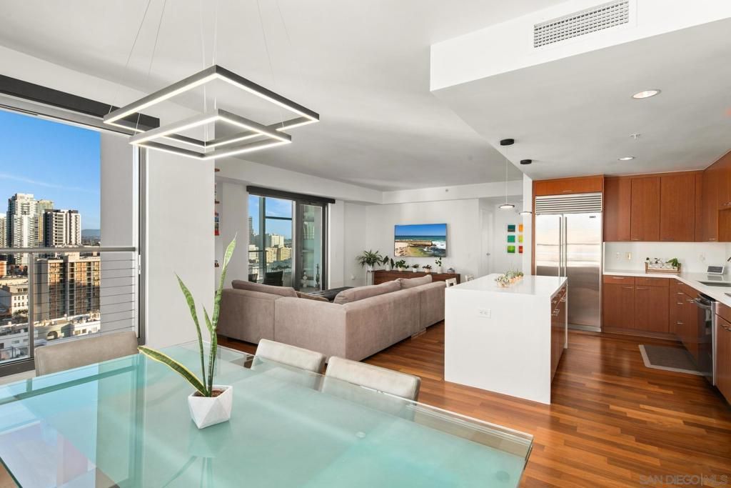 645 Front St # 1703, San Diego