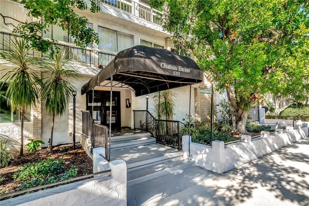 5315 Zelzah, Encino