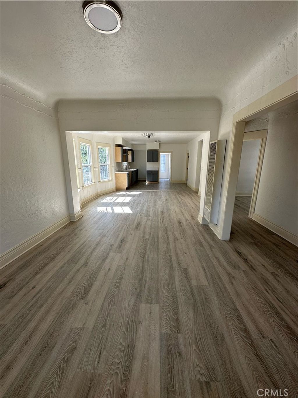 153 W 46th, Los Angeles