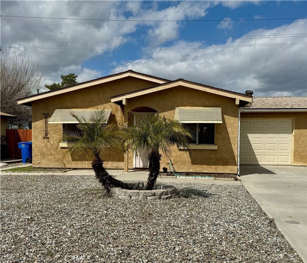 2364 San Padre Avenue, Hemet