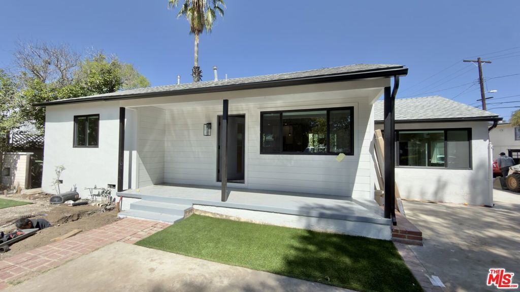 17807 Bromley Court # A, Encino