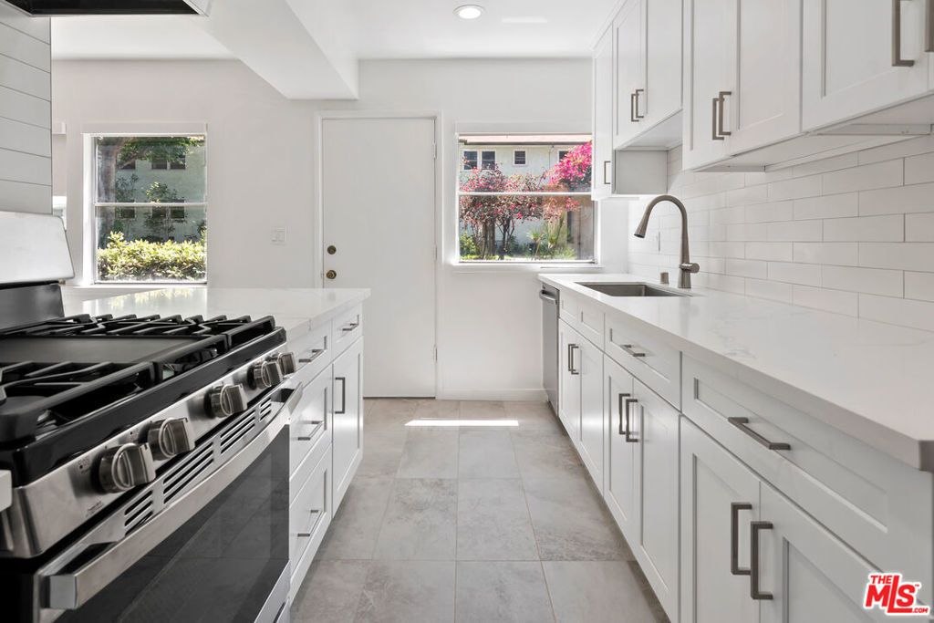3635 Kalsman Drive # 2, Los Angeles