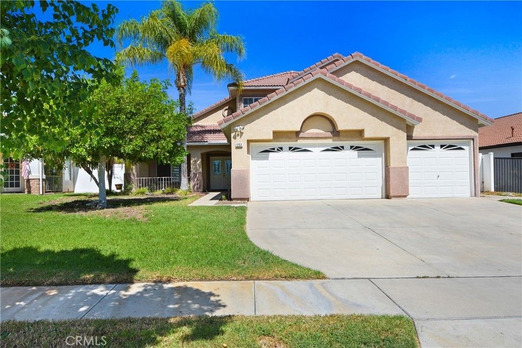 1253 Taft Lane, Corona