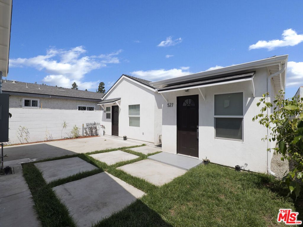 527 1/2 N 90th Street, Los Angeles