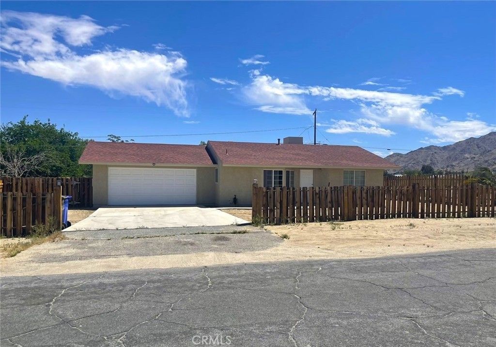 6663 Manzanita Avenue, 29 Palms