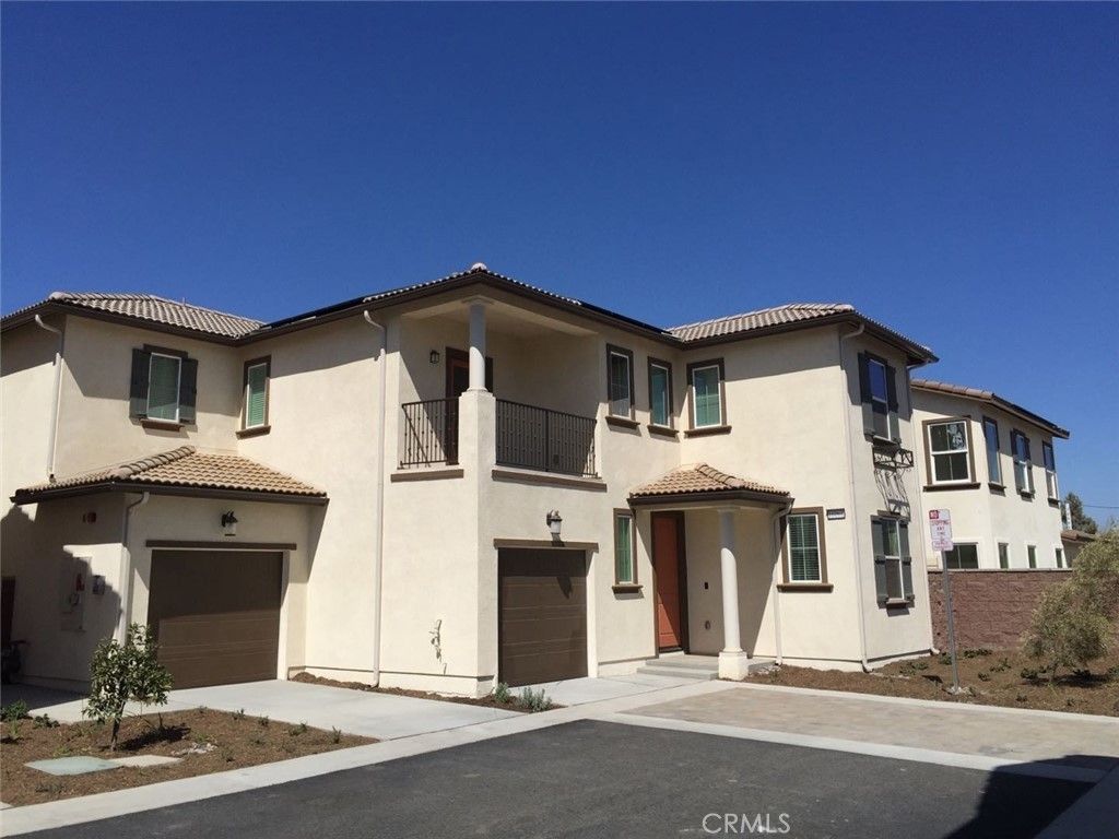 16061 Huckleberry, Chino