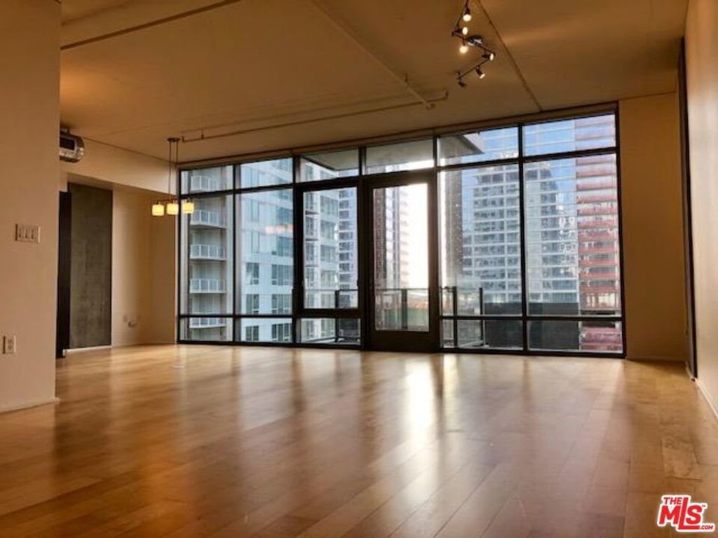 1100 S Hope Street # 1104, Los Angeles