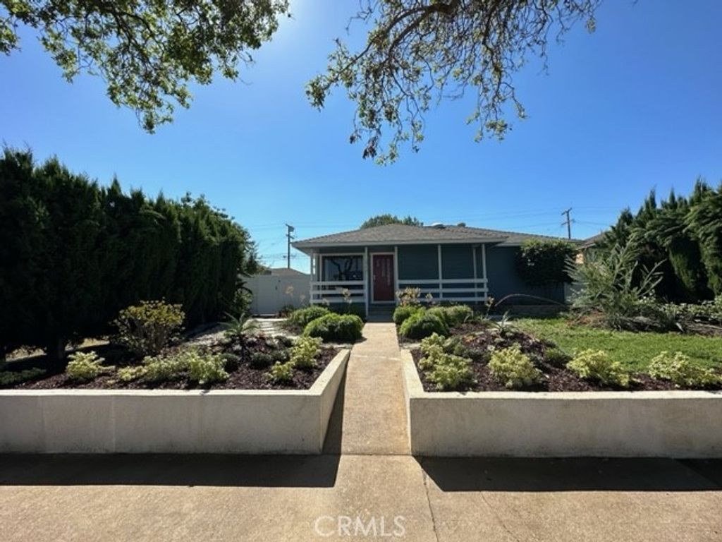 3717 Cherry, Long Beach
