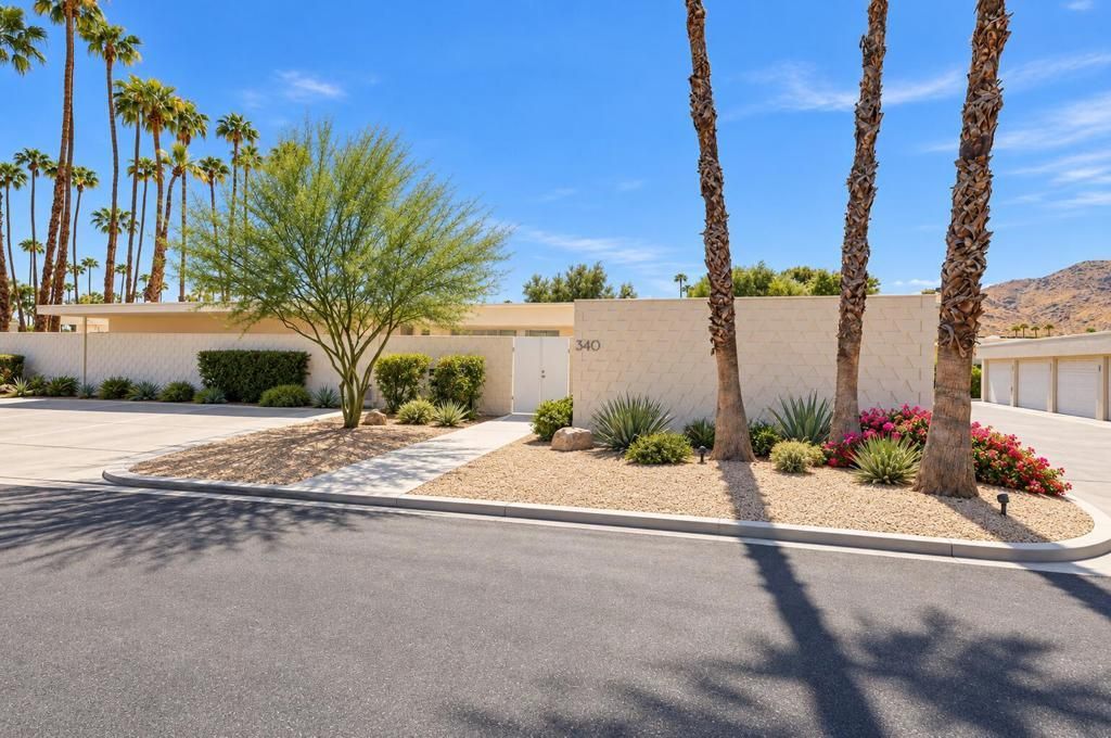 340 Desert Lakes Drive, Palm Springs