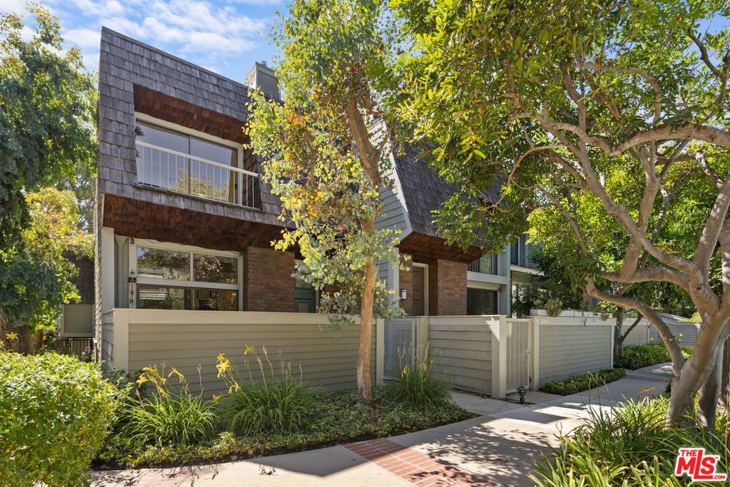 13360 Maxella Avenue # 11, Marina Del Rey