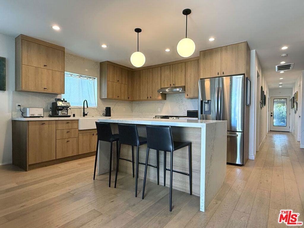 3607 Potomac Avenue, Los Angeles