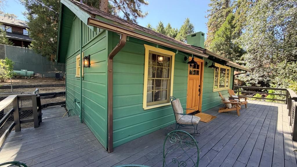 53685 Country Club, Idyllwild