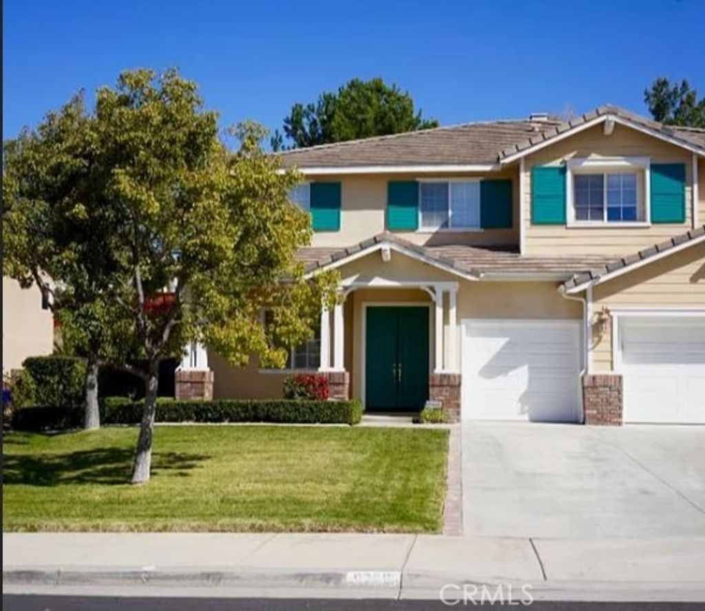 8736 Barnwood, Riverside