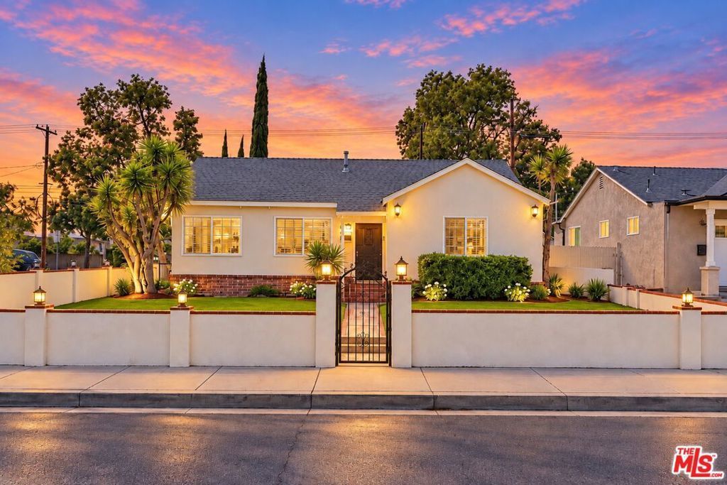 1701 N Buena Vista Street, Burbank