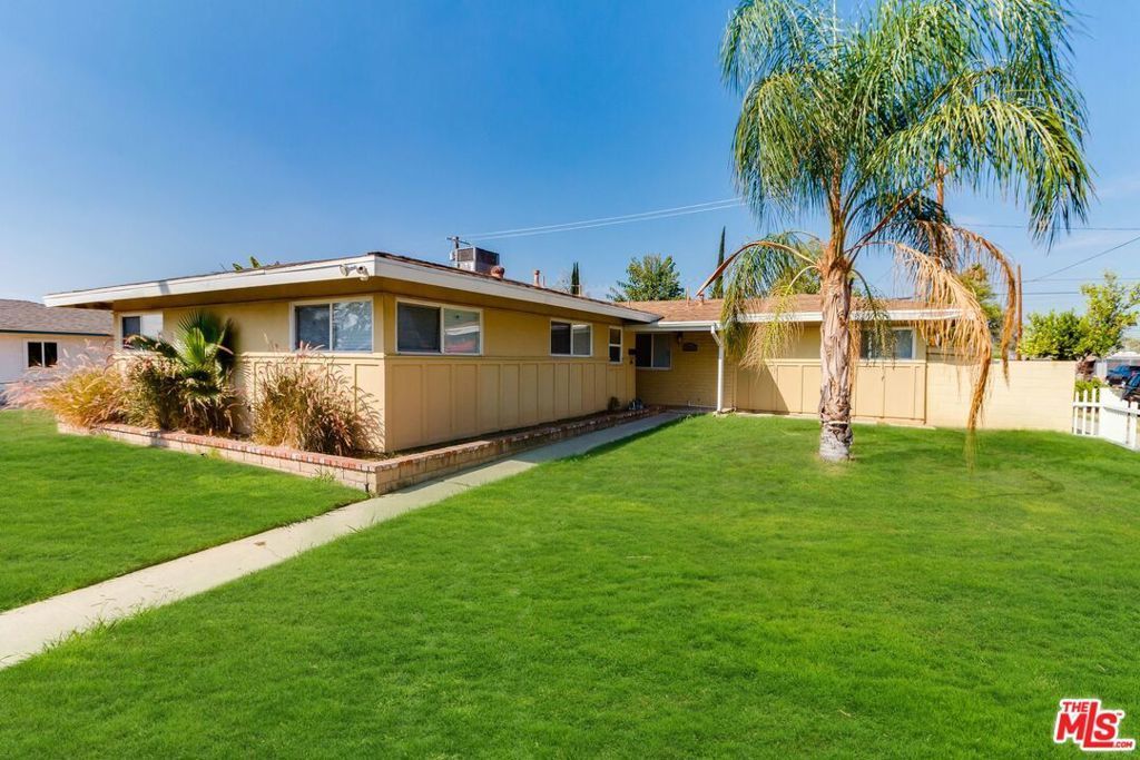 11257 Collett Avenue, Granada Hills