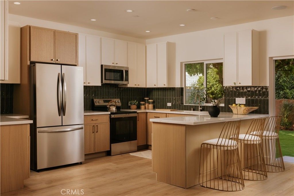 8204 Oso, Winnetka