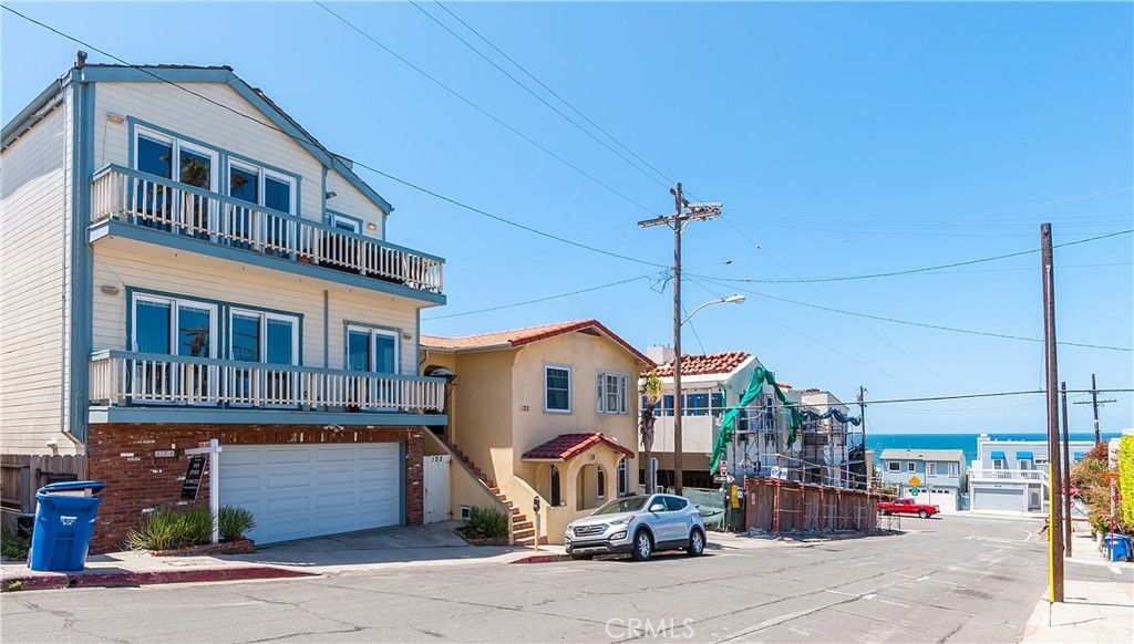 124 35th Street, Hermosa Beach