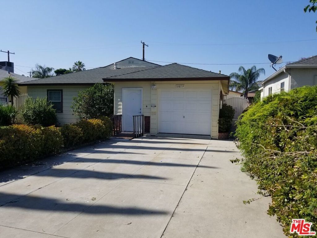 11059 Califa Street, North Hollywood
